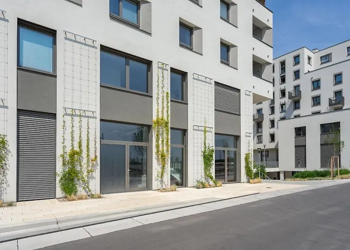 Feelgood Apartments Lakeliving Inklusive GaragenplatzHotel Wien